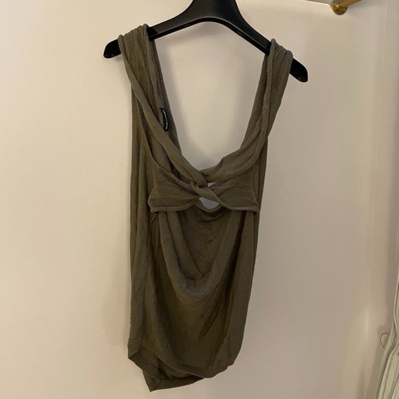 Club Monaco twisted back draped cowlneck knit tank - Picture 2 of 7